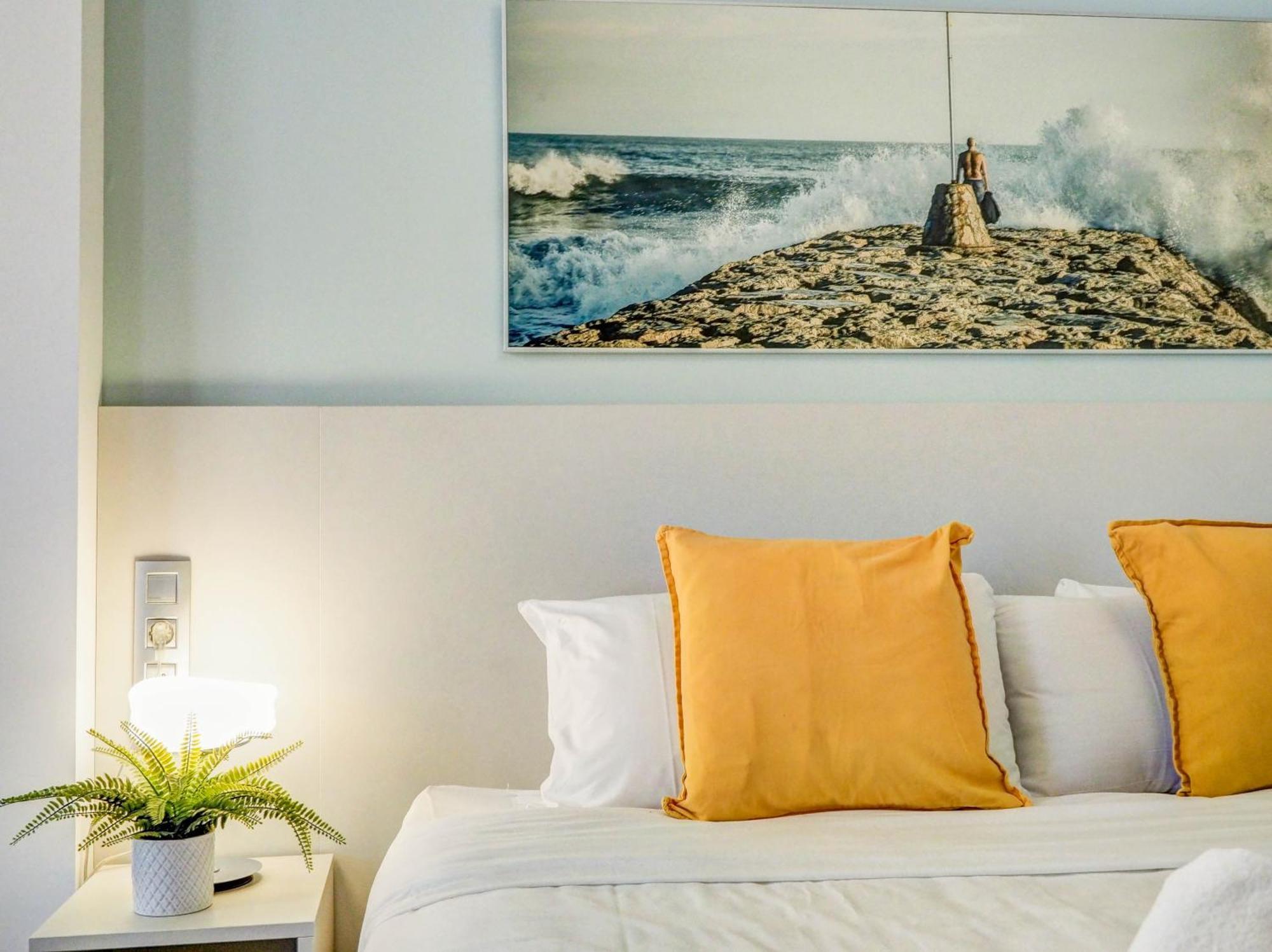 The Green Oasis By Hello Homes Sitges Exterior foto